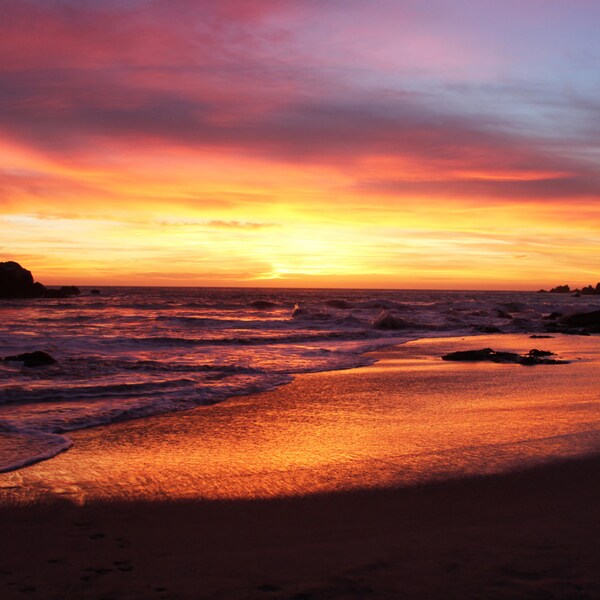 Julia Pfeiffer Burns State Park Sunset, Pink, Yellow, Purple, Rolling Waves, Coastal Shoreline, Ocean Cliffs, Big Sur, California