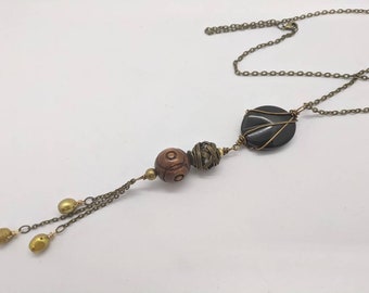 Vintage Hand Made Natural Materials Beaded Necklace Item K # 1345