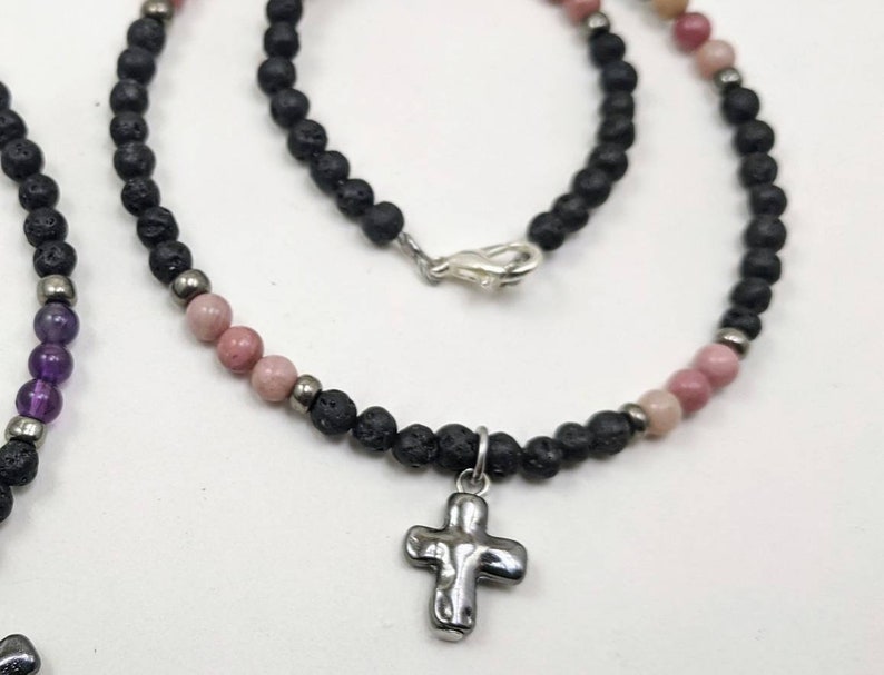 pink rhodonite necklace in black lava Girls diffuser bead necklace teens women black lava diffuser necklace for girls pink choker
