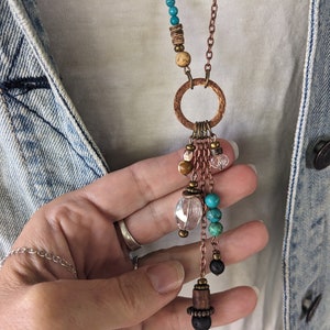 Collier long bohème, turquoise, lave, bois et cristal, collier extra long en cuir style bohème hippie gypsy, sur daim LB59 image 4