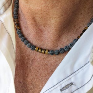 Herrpärlhalsband med halsband, vattentätt halsband med lava- och tigerögasten, hawaiisk stil på kvalitetstråd
