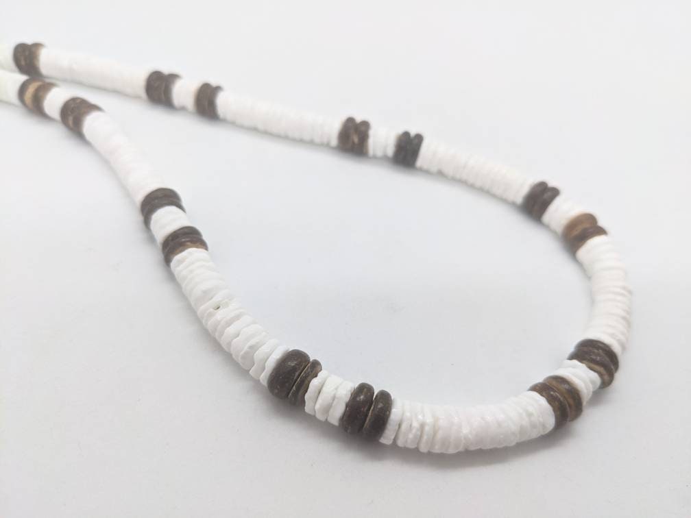 Lvsailin White Puka Shell Necklace for Women Seashell Sea Shell Necklace  Summer Hawaiin Jewelry Surfer Beach Necklace for Men 16 inch | Amazon.com