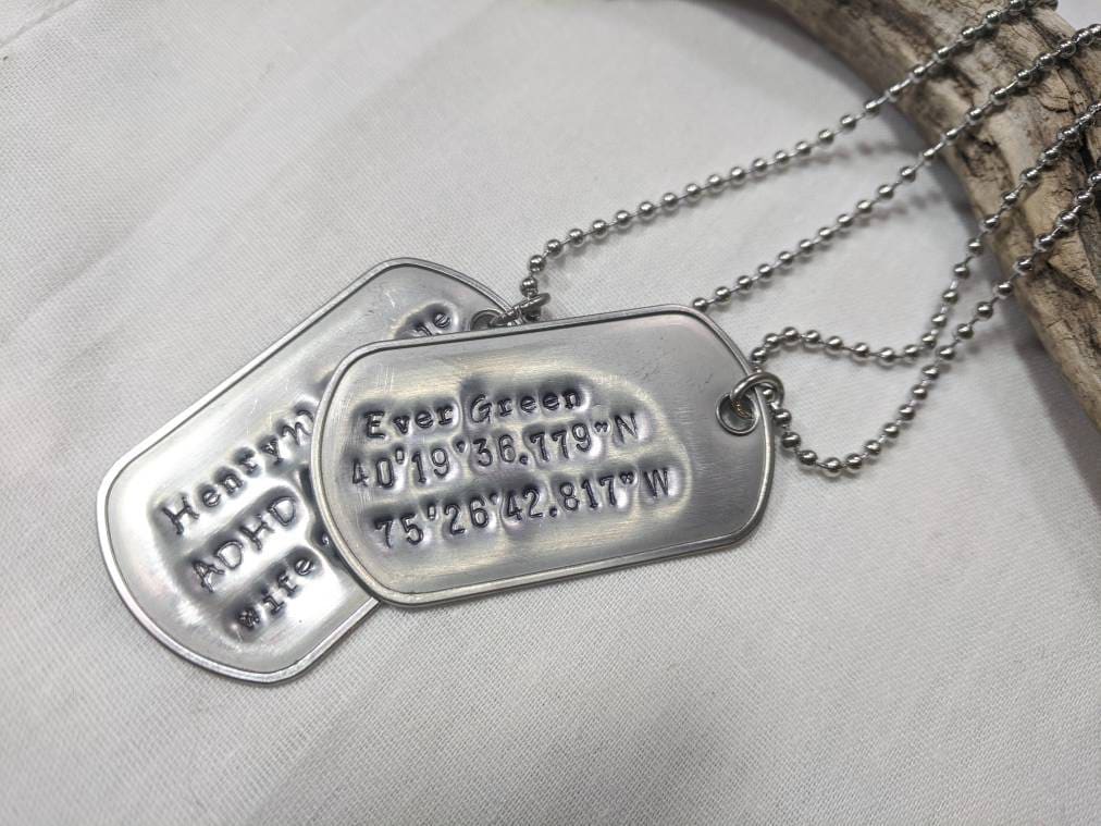 ROAD iD The Fixx ID Customized Military Dog Name Tag - WWII Style  Personalized Dog Tag Necklace for Men, Women, Athletes, Army - Stainless  Steel Chain