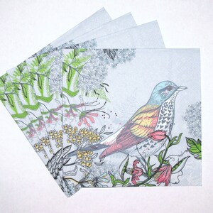 4 servilletas de decoupage, pájaros y flores del bosque, servilletas azules desgastadas, pájaros coloridos sobre fondo azul, servilletas de papel de 3 capas de 13'' 33 cm, BIR05
