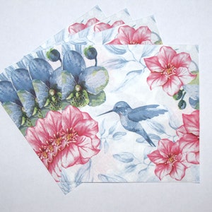 4 tovaglioli per decoupage, colibrì blu e fiori, tovaglioli floreali rosa blu, carta da pacchi Shabby Chick, tovaglioli di carta a 3 veli 13'' 33 cm, BIR06