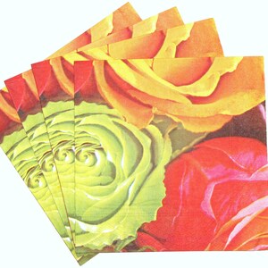 4 guardanapos de papel decoupage com flores, guardanapos de papel para artesanato floral, rosas grandes vermelhas, verdes e amarelas, guardanapos de papel de 3 camadas 13'' 33 cm, FLW12