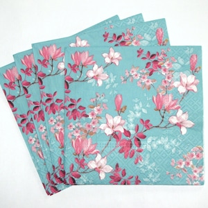 4 Servietten mit Magnolienblüten, Shabby Pink Blumen, 3 lagig Servietten für Decoupage, Florale Bastelpapier Servietten 13'' 33cm, FLW17