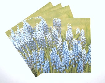 4 Decoupage Napkins, Blue Muscari Flowers, Beautiful Meadow Flowers Craft Paper, Floral Napkins 3 ply Paper Napkins 13'' 33cm, FLW27