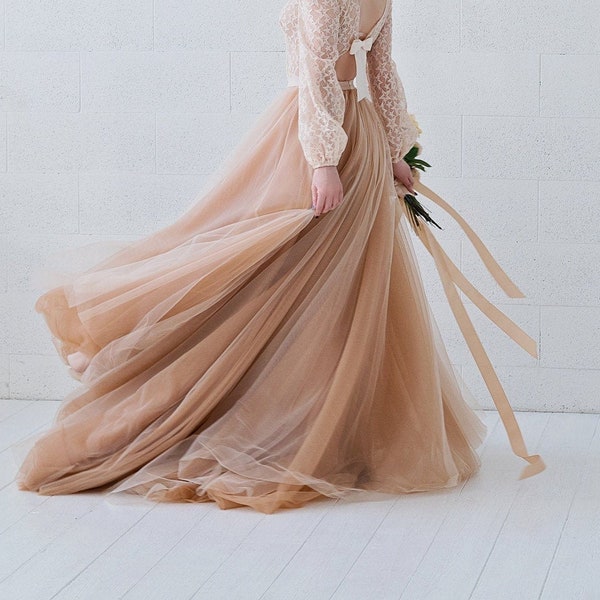 Soraya - voluminous dual color wedding skirt / dimensional bridal skirt / wide A line wedding tulle skirt / cream tan nude color tulle skirt