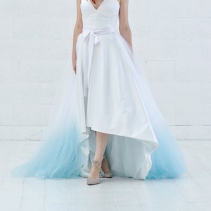 Vivian - abnehmbarer Tüll Halbrock / Braut overskirt / Hochzeitskleid Rock / abnehmbarer Ombre Tüll / abnehmbares Brautkleid Zug