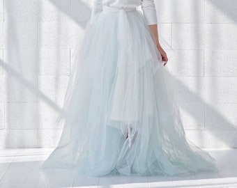 Tara - detachable tulle overskirt handkerchief style