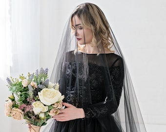 Leah - black veil / double tier veil with blusher / alternative bride veil / gothic bridal veil / black drop veil / wedding veil in black