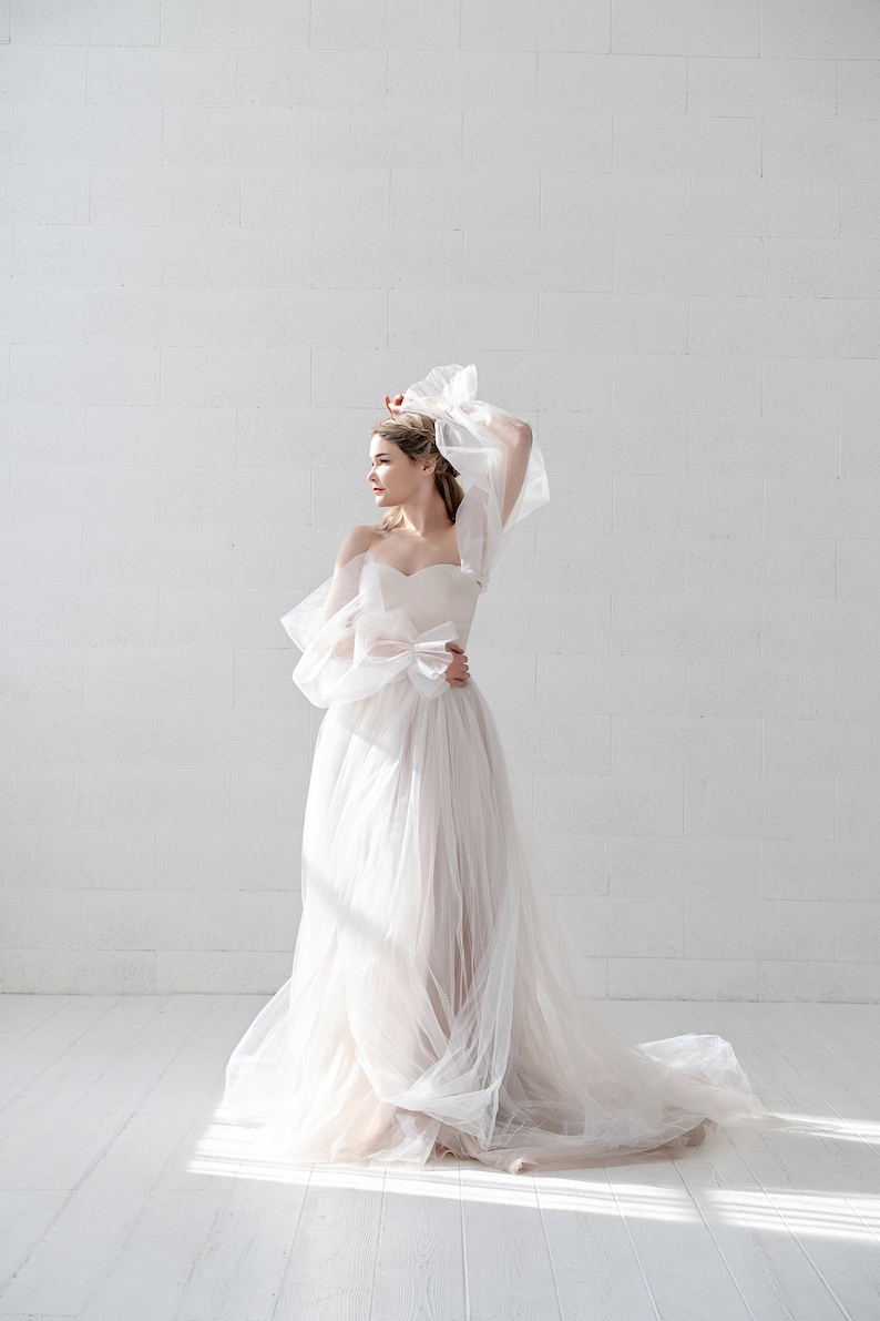 Robe de mariee Gaia tulle manches ballon corset