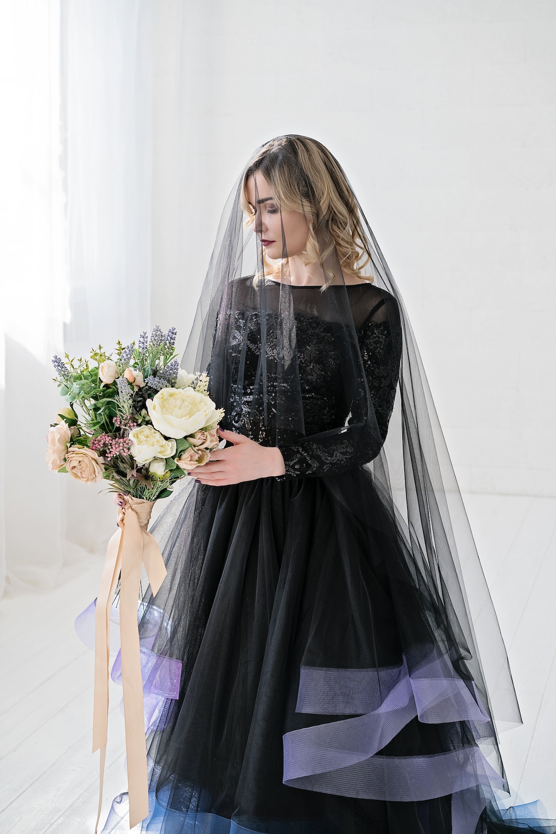 Leah black veil / double tier veil with blusher / Black (shown)