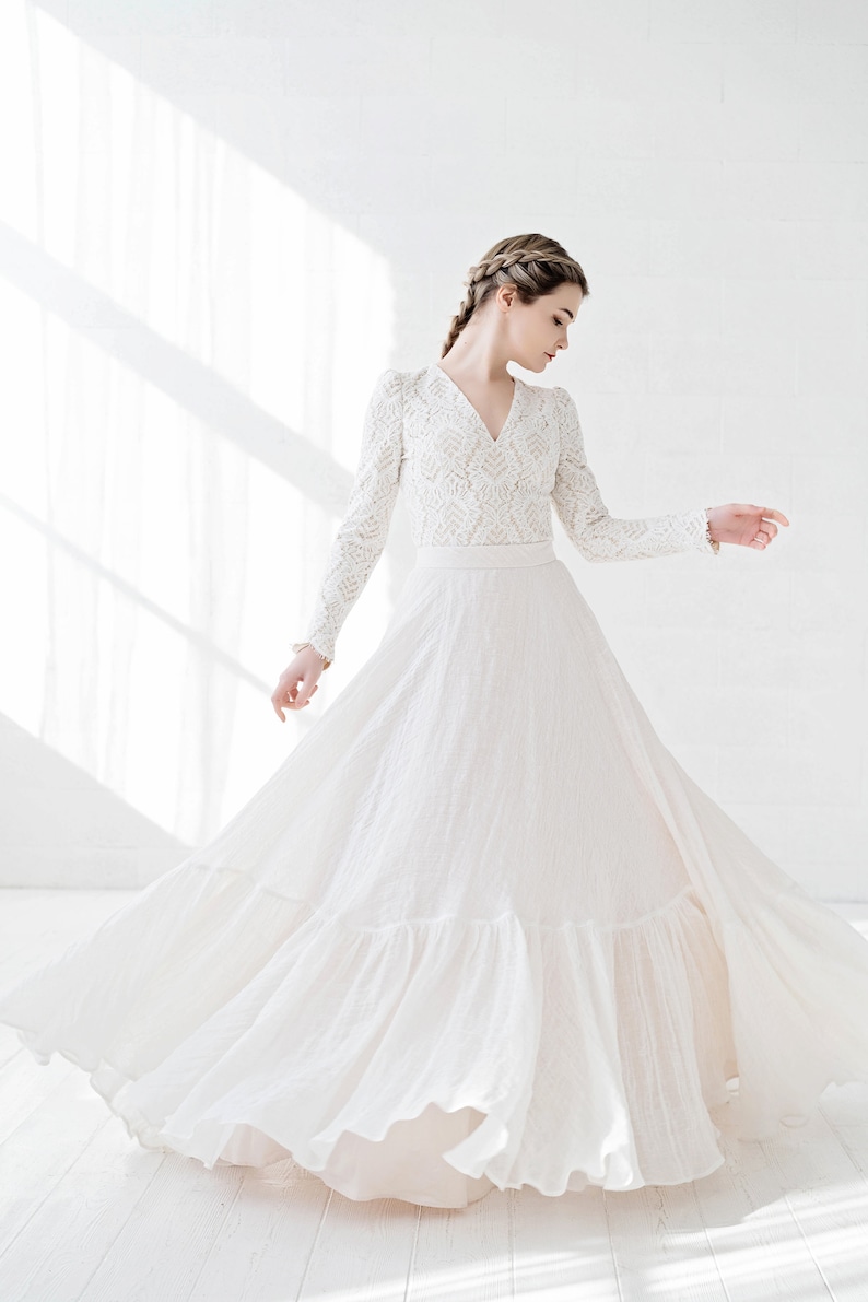 Olivia - cotton and linen wedding dress / rustic wedding dress / barn wedding dress / country bride / linen bridal down / eco wedding dress image 6