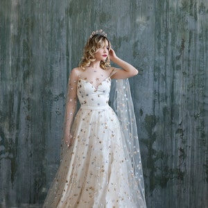 Estelle - celestial wedding skirt / bridal skirt with silver and gold sequin stars / unique wedding skirt in cream star tulle image 3