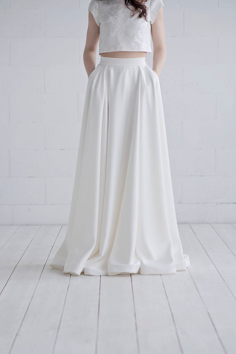 Aiko Bridal Skirt With Pockets / Satin Wedding Skirt With - Etsy