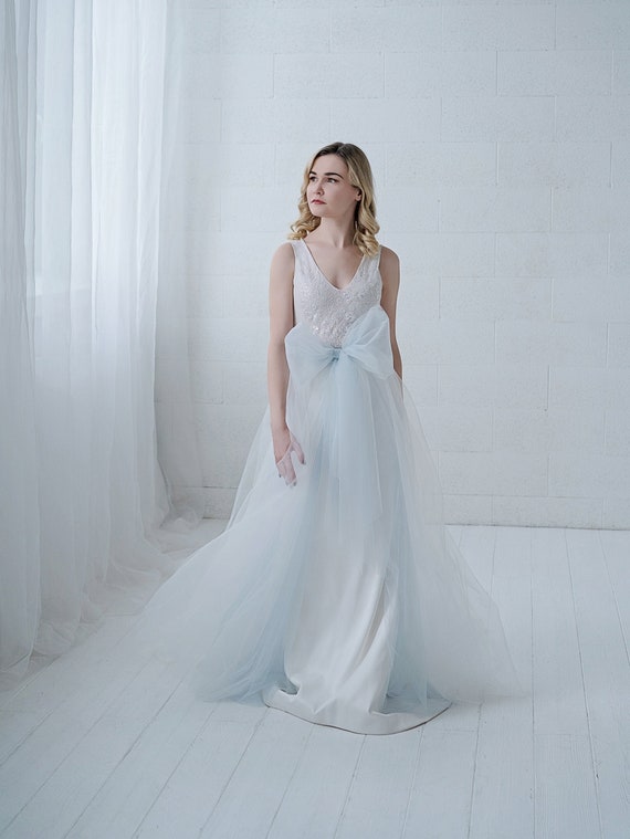 Bridal tulle cheap overskirt