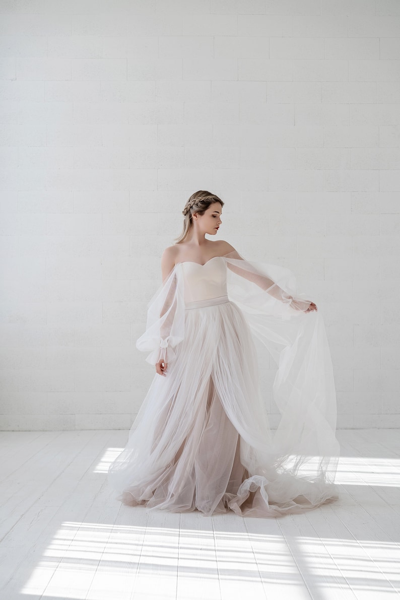 Robe de mariee Gaia tulle manches ballon corset