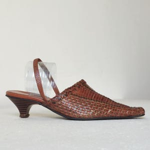 90s Y2K Caramel Brown Leather Woven Braided Strappy Design Open Back Slingback Kitten Heel Pointy Toe Shoes Sandals Women&#39;s eu 37 uk 4 us 6