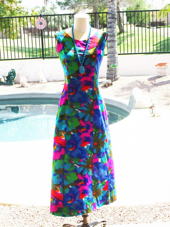 Vintage Karen Ann Hawaii 60's 70's bright colorful maxi dress Vintage Karen Ann Hawaii 60's 70's bright colorful maxi dress