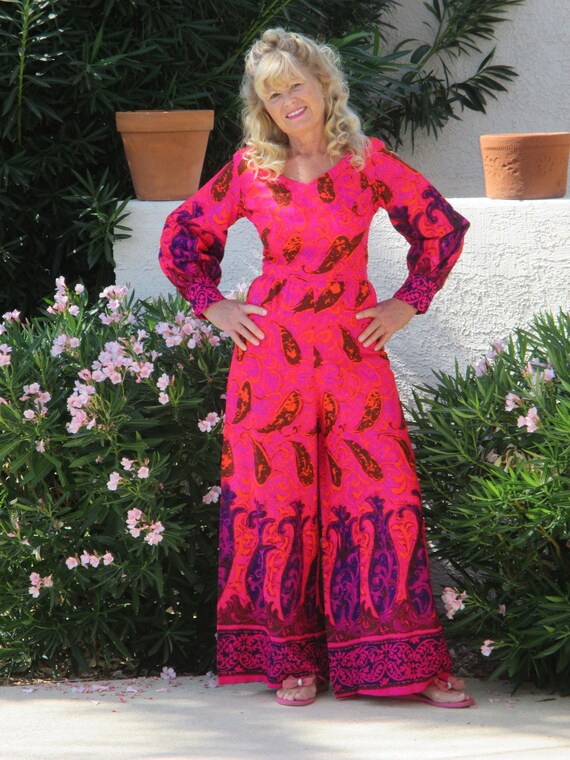 Kamehameha Gorgeous Fuchsia Pink Hawaiian Print Pa