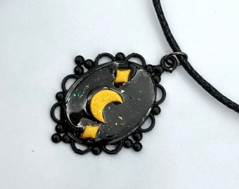 Victorian Moon & Diamond Star Amulet Necklace - Cottagecore Color Change Mood Charm