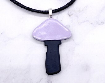 Pastel Purple Mushroom Necklace. Cottagecore witch pastel goth accessory. Polymer Clay Pendant for Mushroom lovers