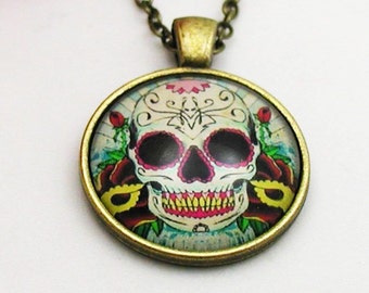 Boho Necklace, Skull Necklace, Skull Charm, Bronze Skull Charm, Skull Jewelry, Gothic Necklace, Fantasy Necklace, Skull Jewelry, Cabochon