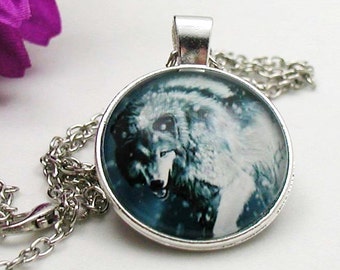 Gray Wolf Necklace, Wolf Pendant, Cabochon Wolf, Dainty Necklace, Gray Wolf Jewelry, Gift Under 20, Silver Wolf Charm, Wildlife Charm Gift