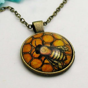 Honey Bee Necklace, Honey Bee Pendant, Cabochon Necklace, Beekeeper Jewelry, Beekeeper Gift, Bumble Bee Necklace, Bumble Bee, Bee Lover Gift