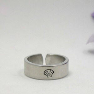 Seashell Ring, Custom Ring, Personalized Name Ring, Personalize Ring, Handstamped Ring, Name Ring, Adjustable Ring, Best Friend Jewelry Ring
