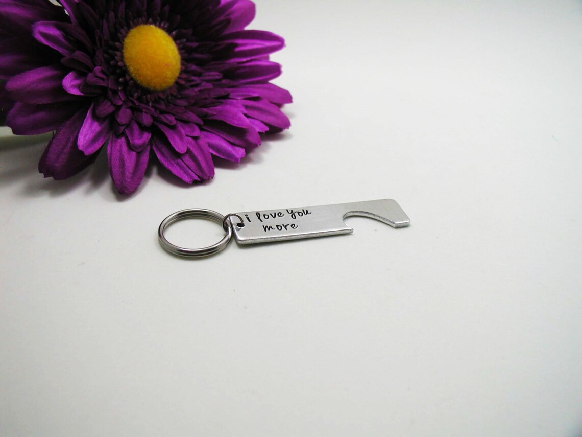 The Beatles Schlüsselanhänger All You Need Is Love - Offiziell Lizenziert 4cm