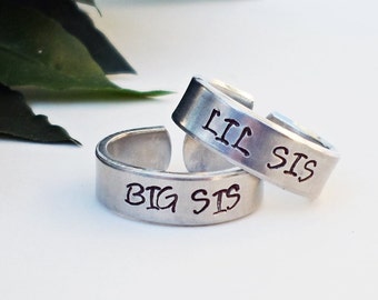 Big Sis Lil Sis Ring, Two Personalized Rings, Big Sister Little Sister Rings, Best Friends Rings, Sister Ring Set Jewelry, Sisters Jewelry