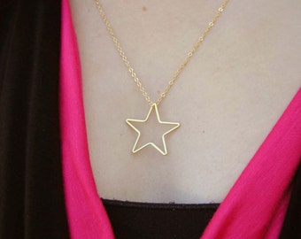 Gold Star Necklace, Charm Necklace, Tiny Necklace, Delicate Necklace, Gold Star Pendant, Gold Jewelry, Gold Necklace, Gift Under 20 Jewelry