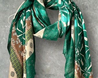 Green Cotton Scarf with Bohemian Flowers Pattern and Tassels.Perfect for Summer, Autumn and Gifts for Her Birthday,Christmas or Mother.