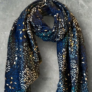 Firework Pattern with Gold Foils Blue Cotton Scarf,Women Scarf,Autumn Winter Scarf,Gifts for Her,Mom,Gifts for Birthday,Christmas