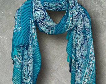 Blue Circular Ornamental Pattern with Tassels Cotton Scarf for Women,Perfect for All Seasons,Ideal Gifts for Her,Mom,Birthdays and Christmas