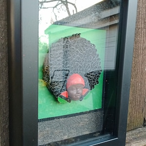 Femme afro-américaine, plume d'art, décoration d'intérieur faite main, mur panafricain, cadeau unique pour elle