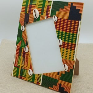 Kente Bilderrahmen Afrikanisches Afrocentric Kauri handgemachtes Statement Housewarming Geburtstagsgeschenk