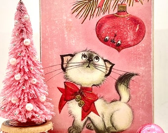 Letrero/adorno de estante de madera hecho a mano estilo vintage con gatito navideño rosa de gatito