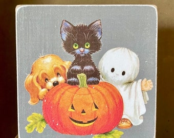 Handmade Vintage Style Halloween Friends Wood Sign/Shelf Sitter