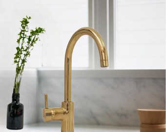 Unlacquered solid brass kitchen faucet , kitchen sink , brass sink faucet , brass kitchen faucet , single handle faucet , sink faucet