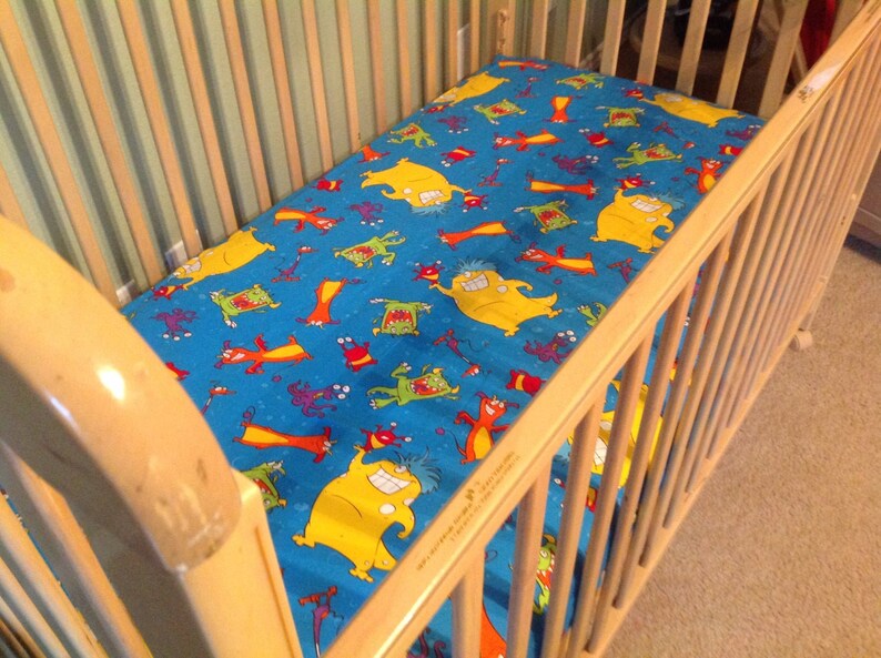 blue fitted crib sheet