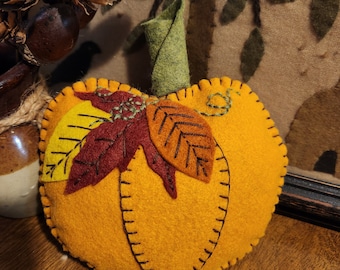 Large Primitive Autumn Pumpkin Bowl Filler / Ornament