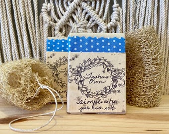 Jabón de leche de cabra y luffa Simplicity / Hecho a mano / Lotes pequeños / Ecológico / Cultivo orgánico