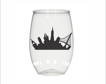 16 oz Personalized plastic Stemless Wine glasses, custom wedding cups, Party Favors, bridesmaid, bachelorette party, Skyline San Francisco