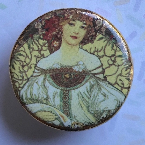 34mm Birchcroft china button w/lovely Alphonse Mucha picture decal ~ retired ~ England ~ #09