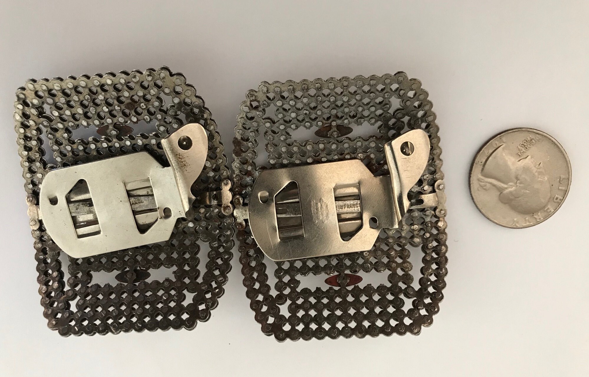 アンティークアールデコカットスチールシュークリップ、装飾デザイン