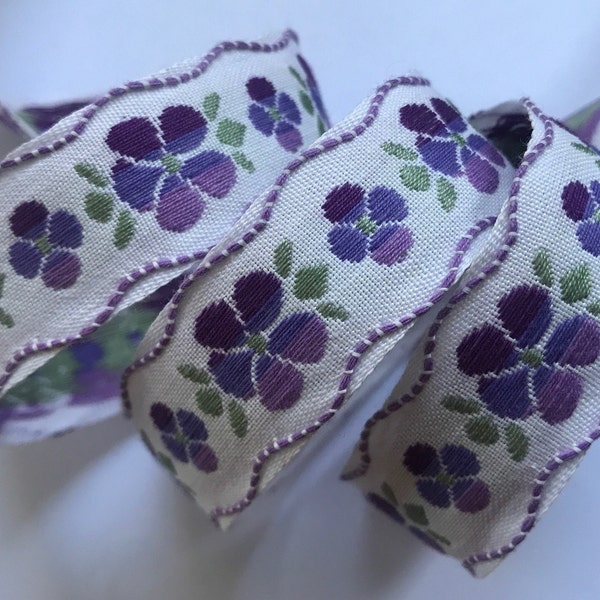 Cinta de adorno de cinta Jacquard de algodón vintage ~ Púrpura ~ Lila-Musgo en blanco-7/8"